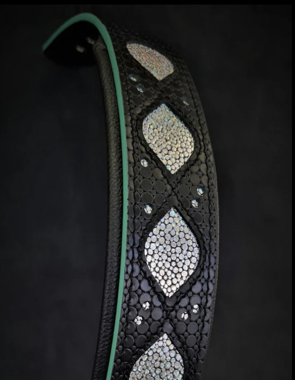 "Ariel" Halsband Rosa